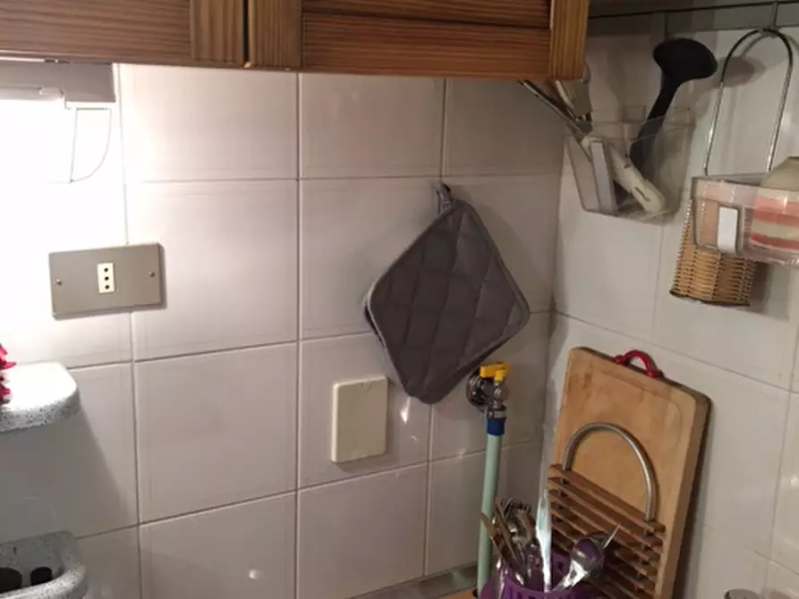 Immagine 6 di Appartamento in affitto  in via Broccaindosso a Bologna
