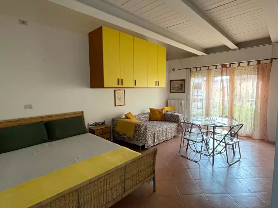 Immagine 12 di Appartamento in affitto  in via Tiarini  a Bologna