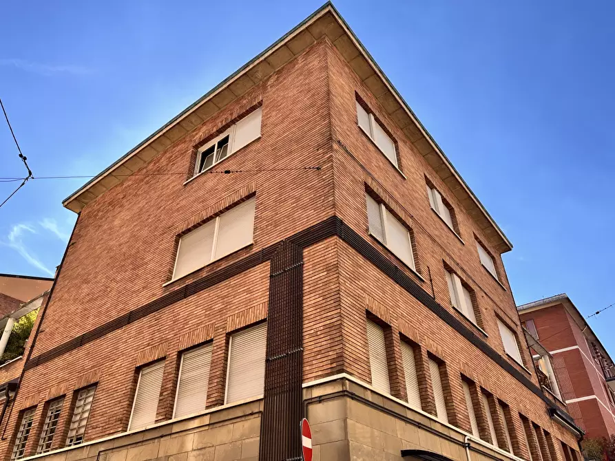 Immagine 7 di Appartamento in affitto  in via Tiarini  a Bologna