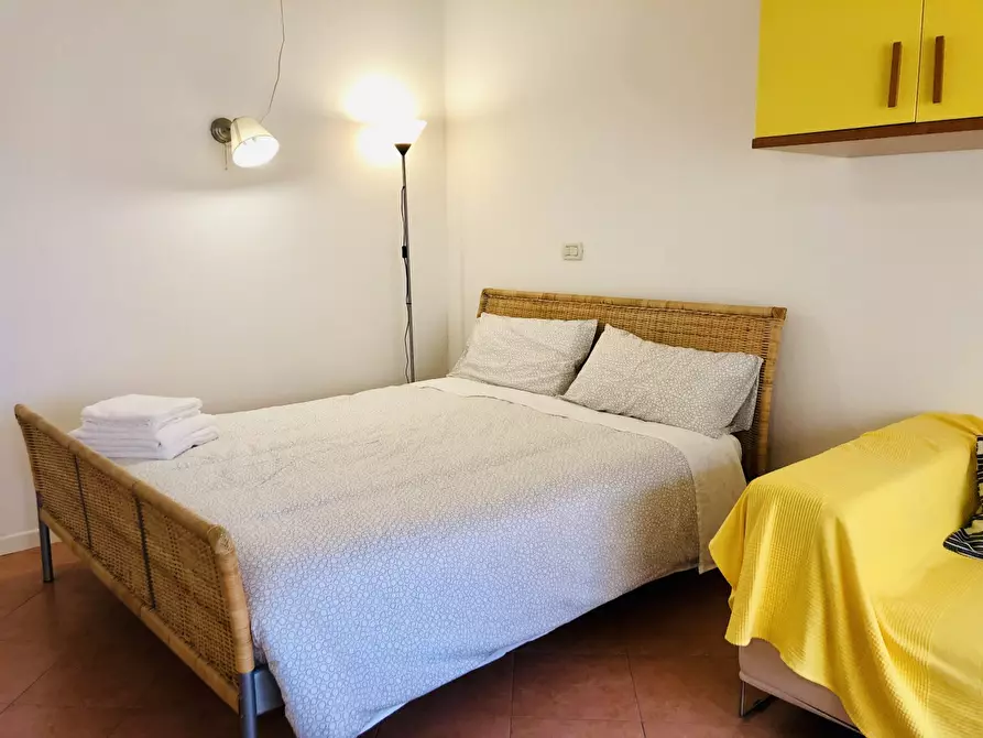 Immagine 4 di Appartamento in affitto  in via Tiarini  a Bologna