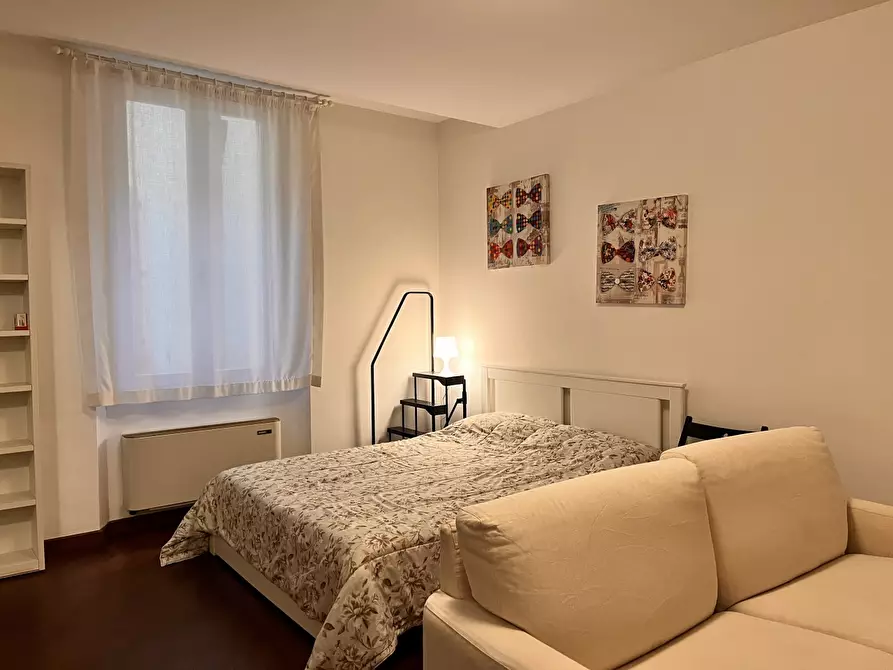 Immagine 6 di Appartamento in affitto  in via Riva Reno  a Bologna