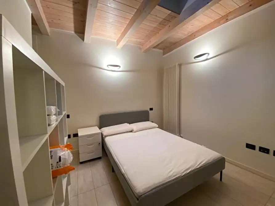 Immagine 10 di Appartamento in affitto  in VIA ORFEO  a Bologna