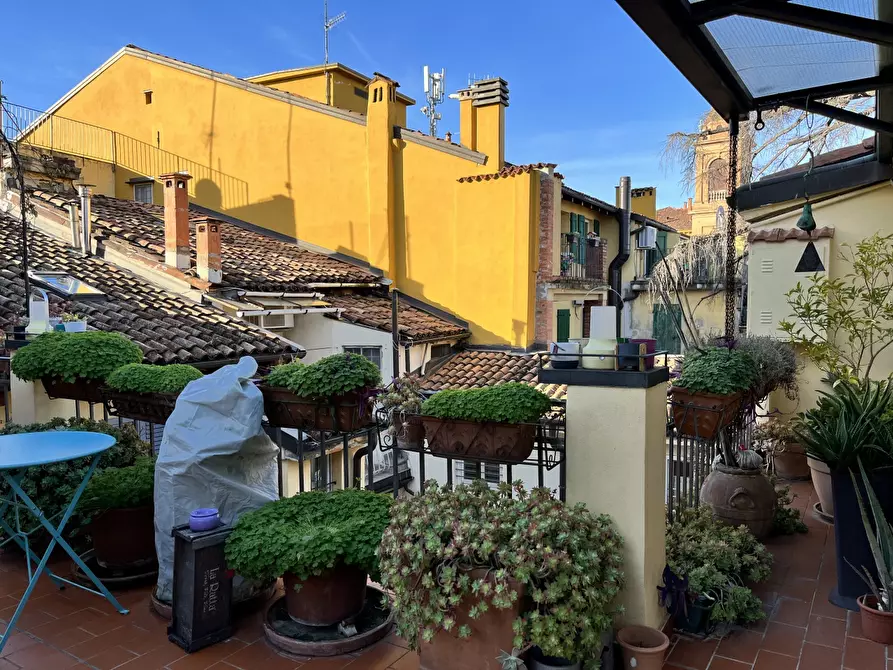 Immagine 15 di Appartamento in affitto  in VIA SARAGOZZA  a Bologna
