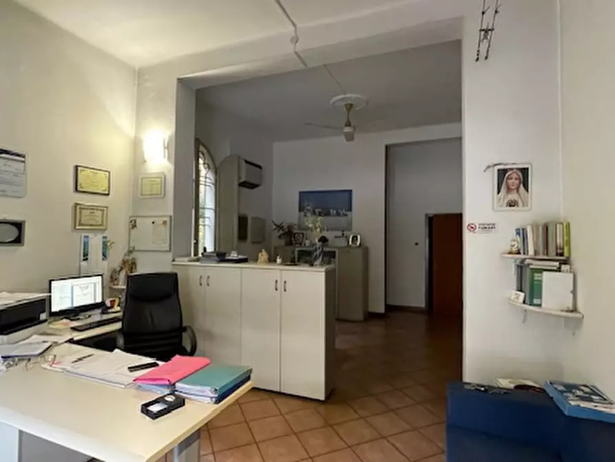 Immagine 1 di Ufficio in affitto  in VIA JACOPO DELLA LANA  a Bologna