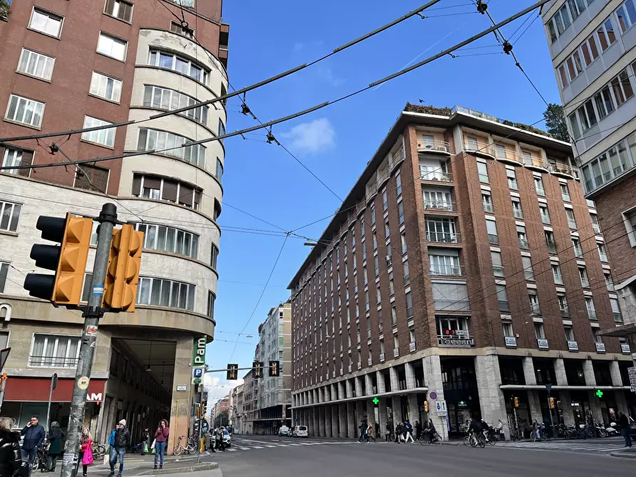 Immagine 2 di Appartamento in affitto  in VIA RIVA RENO  a Bologna