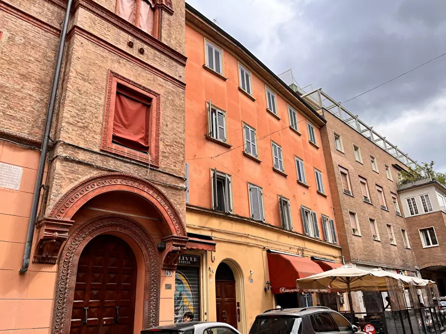 Immagine 2 di Appartamento in affitto  in VIA OBERDAN a Bologna