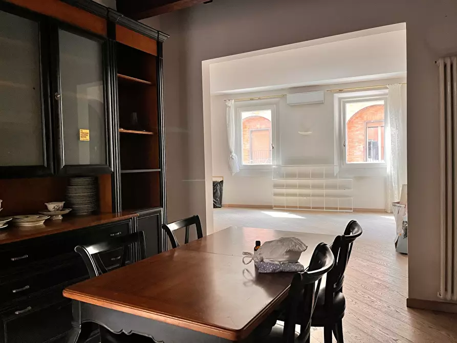 Immagine 1 di Appartamento in affitto  in VIA OBERDAN a Bologna