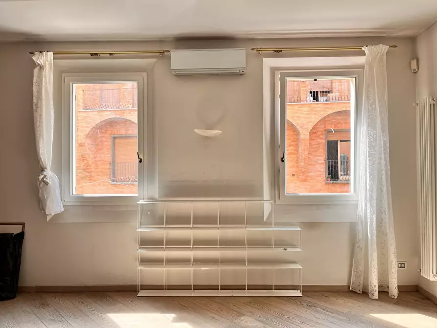 Immagine 18 di Appartamento in affitto  in VIA OBERDAN a Bologna