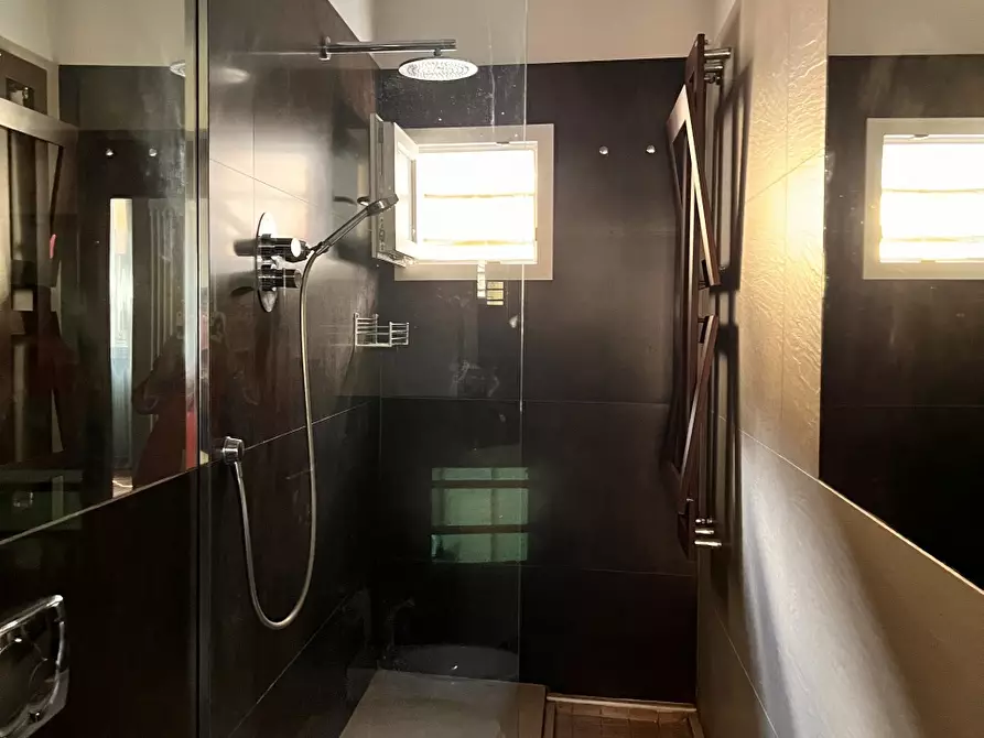 Immagine 28 di Appartamento in affitto  in VIA OBERDAN a Bologna