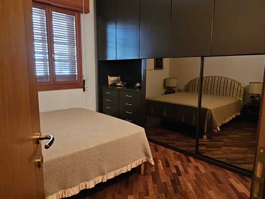 Immagine 3 di Appartamento in affitto  in VIA MASSARENTI a Bologna