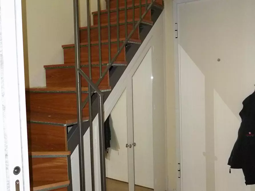 Immagine 15 di Appartamento in affitto  in VIA FARINI  a Bologna