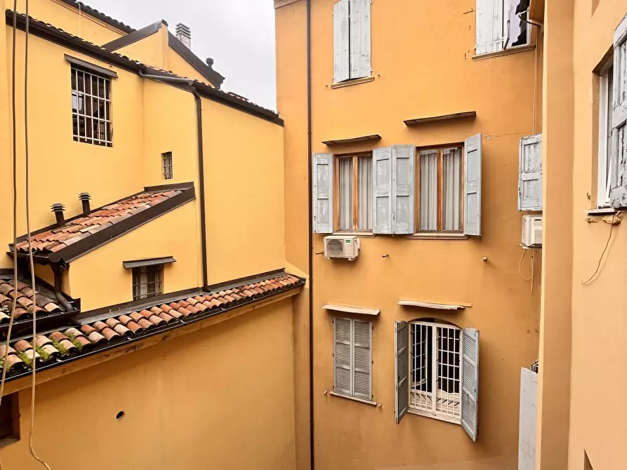Immagine 4 di Appartamento in affitto  in VIA SAN VITALE  a Bologna