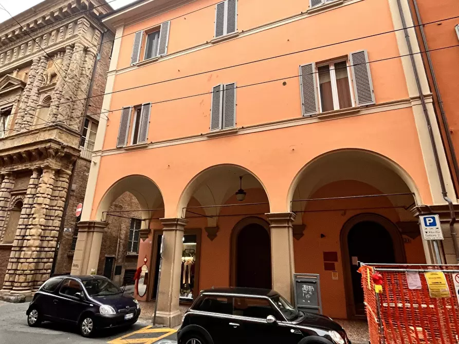 Immagine 2 di Appartamento in affitto  in VIA SAN VITALE a Bologna