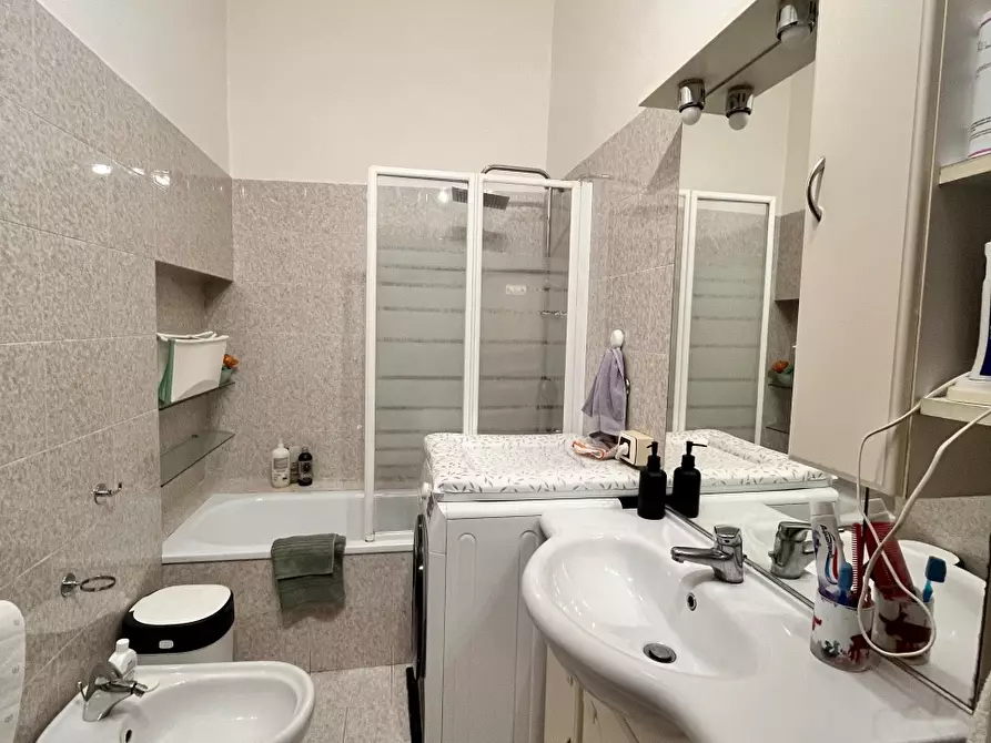 Immagine 16 di Appartamento in affitto  in VIA SAN VITALE a Bologna