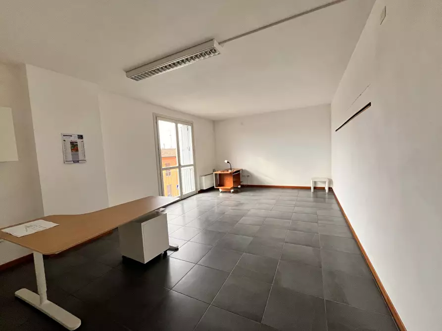 Immagine 4 di Ufficio in affitto  in VIA CRETI a Budrio