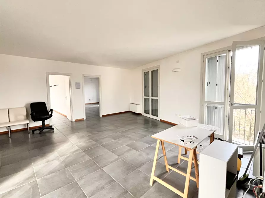 Immagine 1 di Ufficio in affitto  in VIA CRETI a Budrio