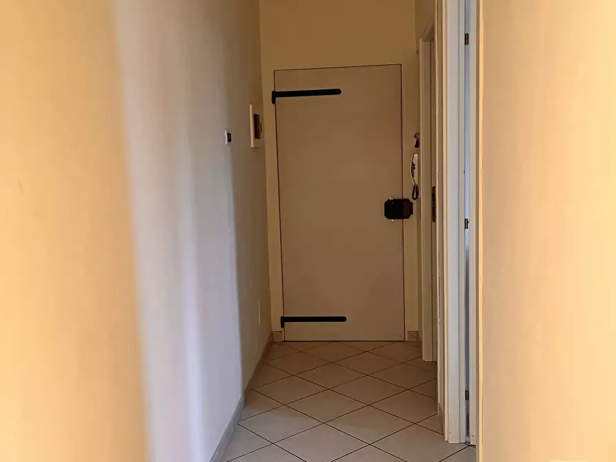 Immagine 14 di Appartamento in affitto  in VIA MENABUE a Bologna