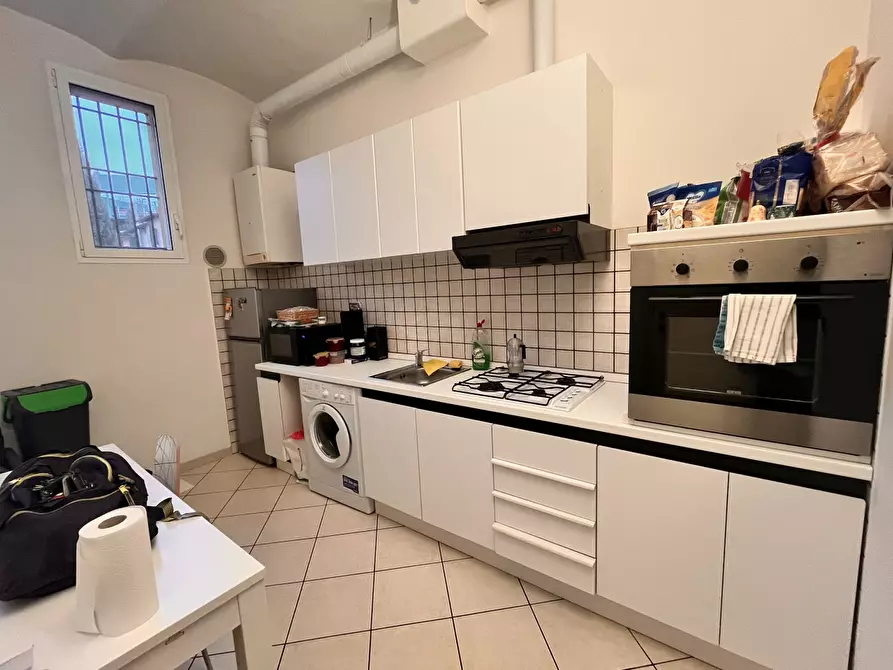 Immagine 15 di Appartamento in affitto  in VIA MENABUE a Bologna