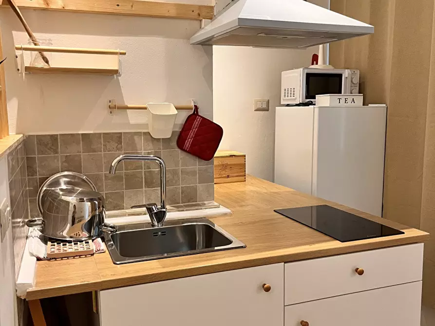 Immagine 9 di Appartamento in affitto  in VIA DEI MILLE a Bologna