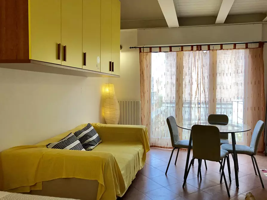 Immagine 9 di Appartamento in affitto  in VIA TIARINI  a Bologna