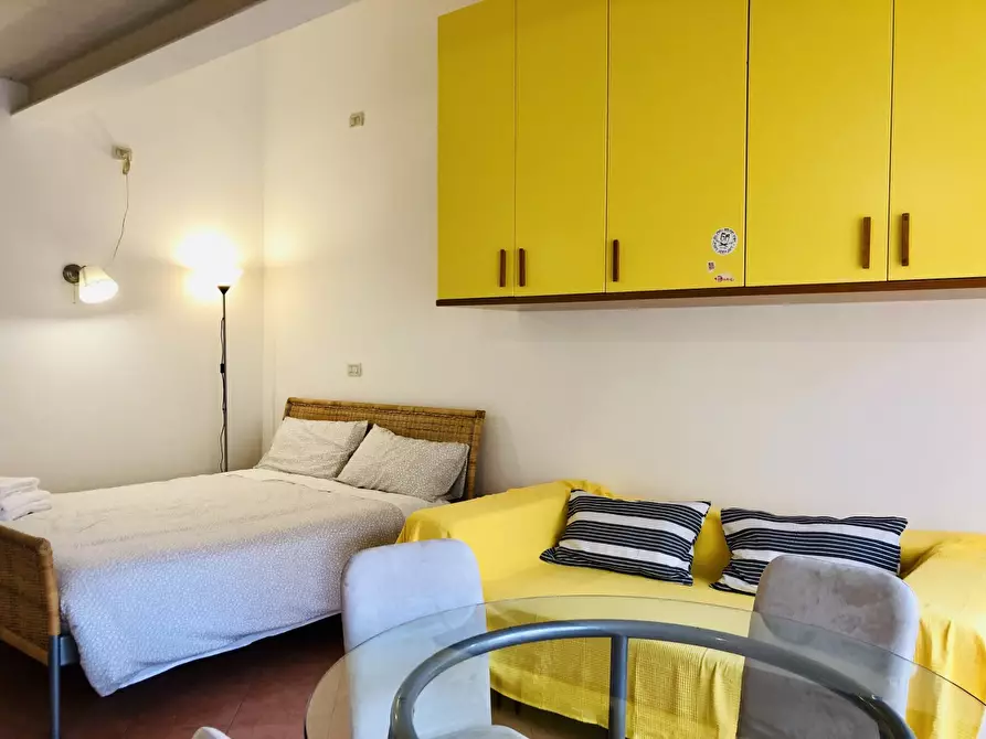 Immagine 13 di Appartamento in affitto  in VIA TIARINI  a Bologna