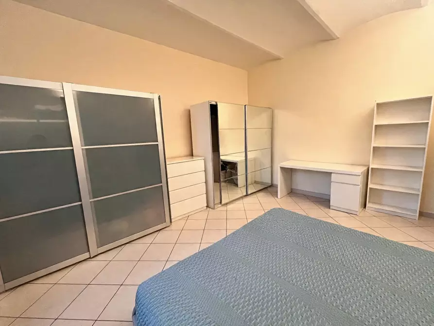 Immagine 6 di Appartamento in affitto  in VIA MENABUE a Bologna