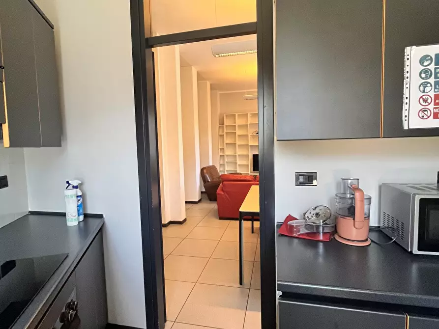 Immagine 14 di Stanza singola in affitto  in VIA MEZZOFANTI a Bologna