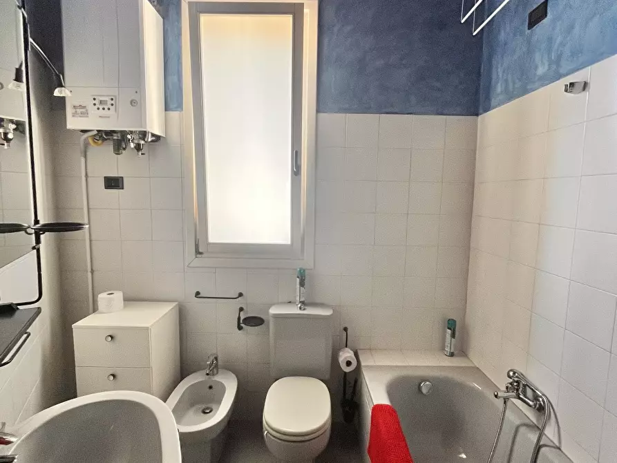 Immagine 23 di Stanza singola in affitto  in VIA MEZZOFANTI a Bologna