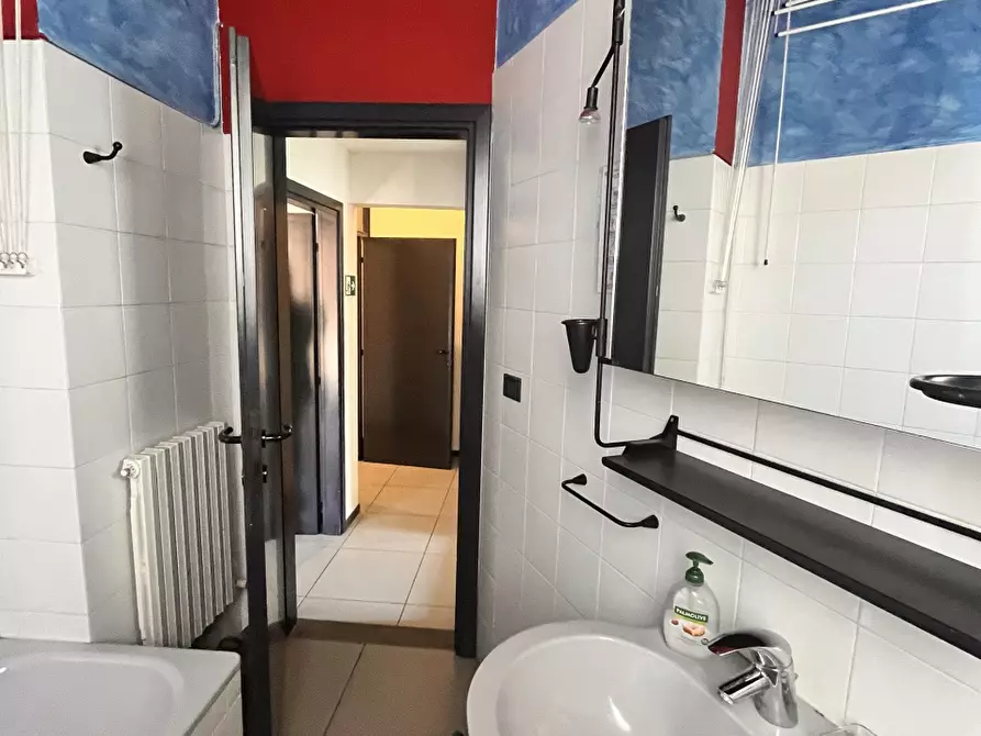 Immagine 25 di Stanza singola in affitto  in VIA MEZZOFANTI a Bologna