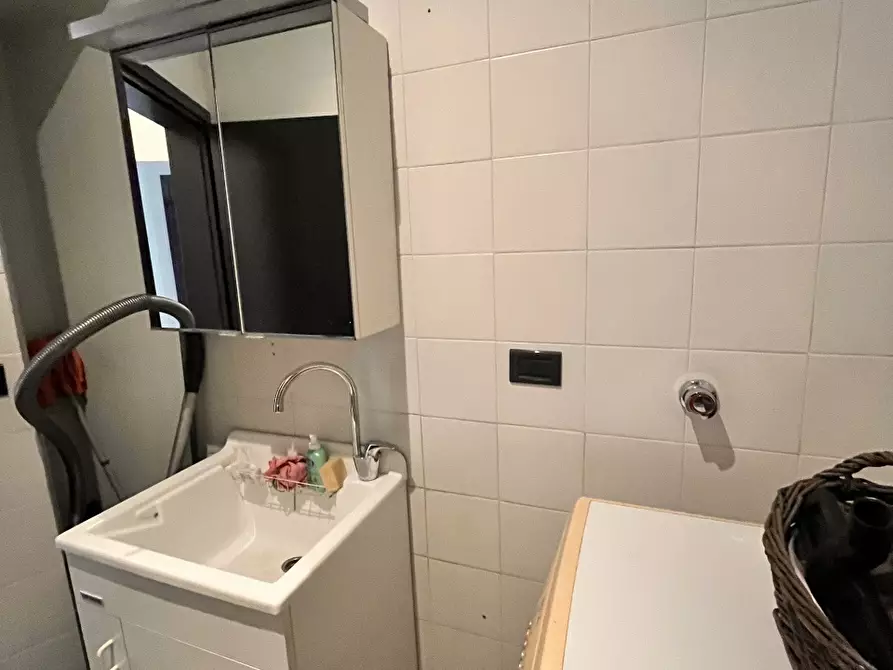 Immagine 29 di Stanza singola in affitto  in VIA MEZZOFANTI a Bologna