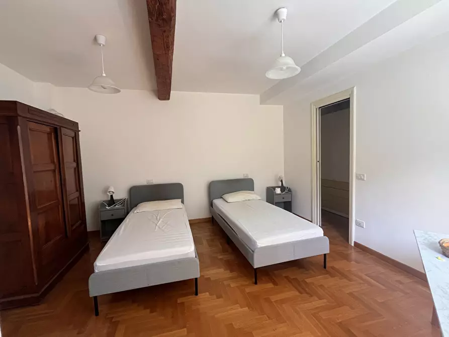 Immagine 25 di Appartamento in affitto  in VICOLO MALGRADO a Bologna