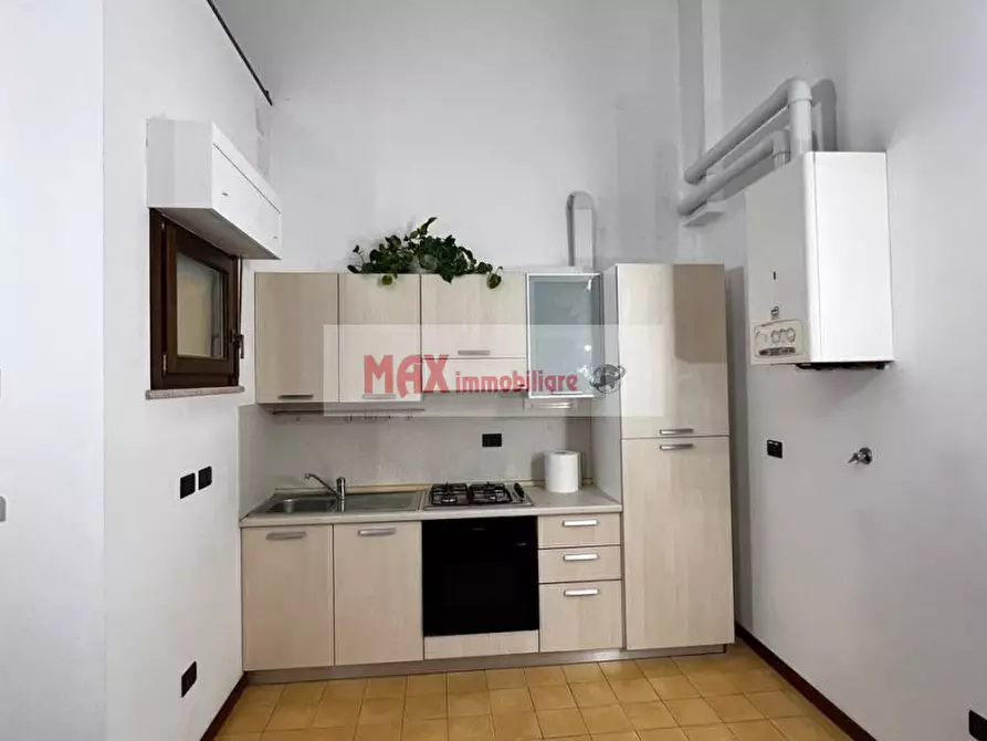 Immagine 16 di Appartamento in affitto  a Pesaro