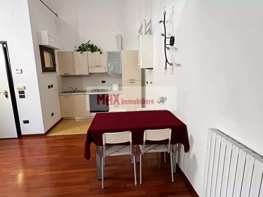 Immagine 17 di Appartamento in affitto  a Pesaro