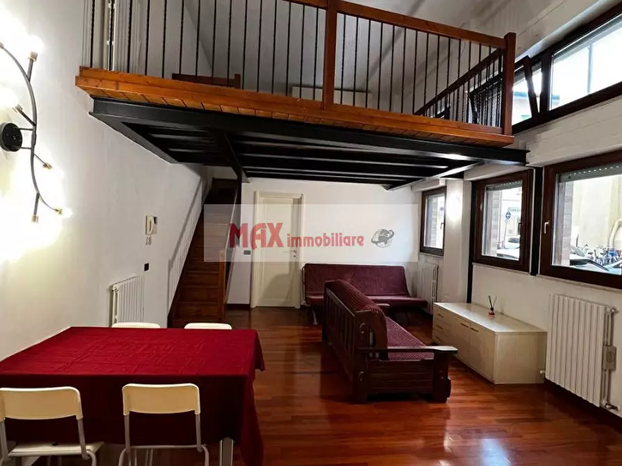 Immagine 19 di Appartamento in affitto  a Pesaro