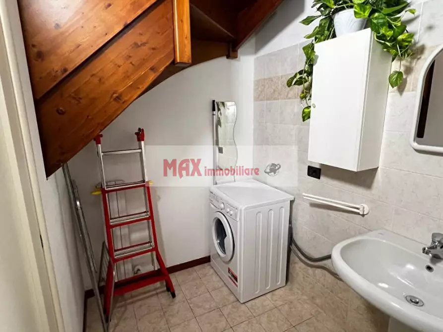 Immagine 20 di Appartamento in affitto  a Pesaro