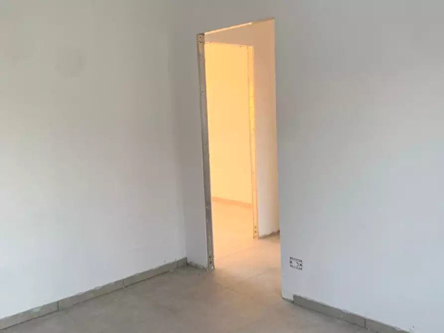 Immagine 10 di Appartamento in affitto  a Seregno