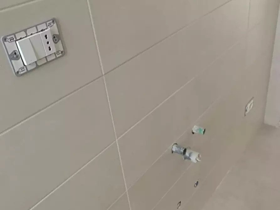 Immagine 22 di Appartamento in affitto  a Seregno