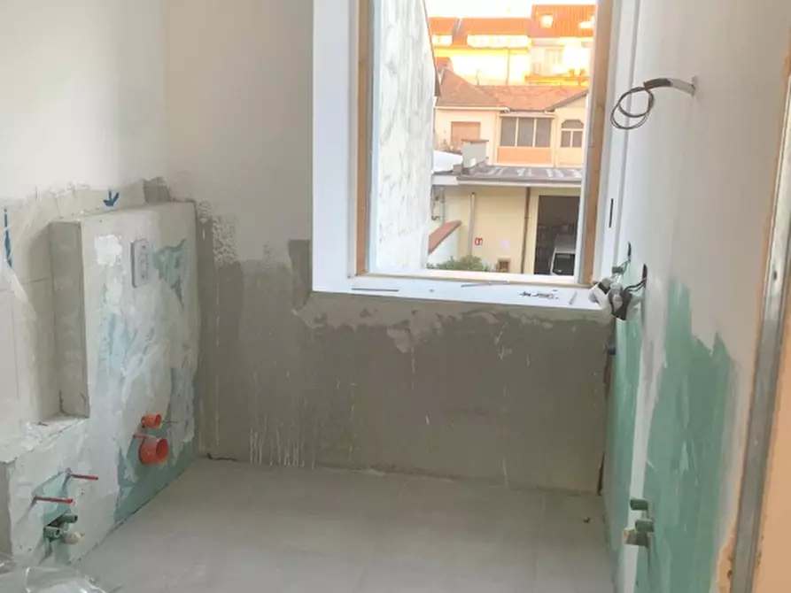 Immagine 23 di Appartamento in affitto  a Seregno