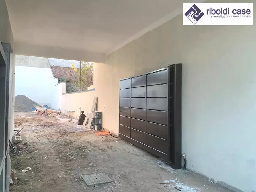 Immagine 27 di Appartamento in affitto  a Seregno