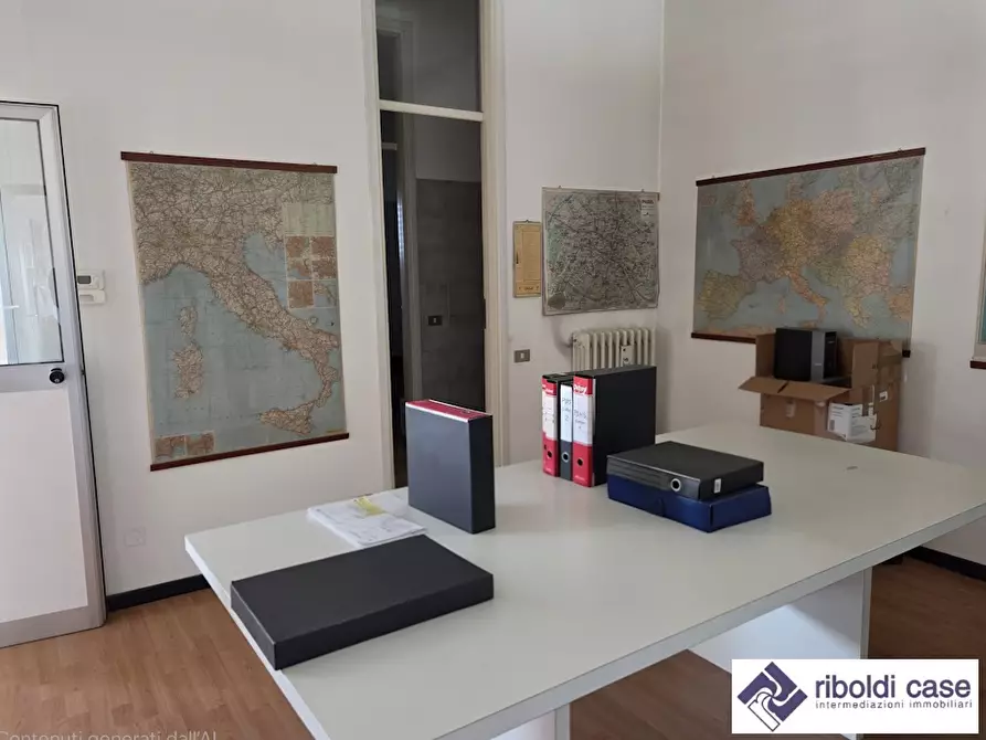 Immagine 6 di Ufficio in affitto  a Varedo