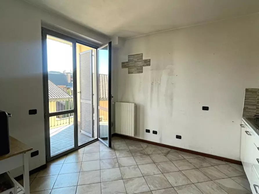 Immagine 10 di Appartamento in affitto  a Seregno