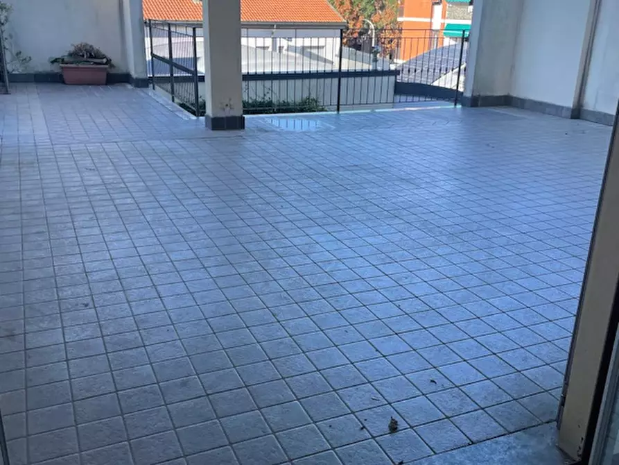 Immagine 18 di Appartamento in affitto  a Seregno