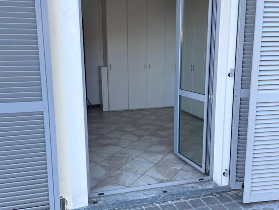 Immagine 20 di Appartamento in affitto  a Seregno