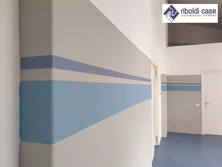 Immagine 8 di Capannone industriale in affitto  a Seregno