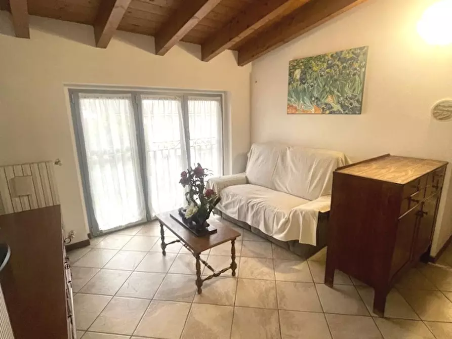 Immagine 3 di Appartamento in affitto  a Seregno