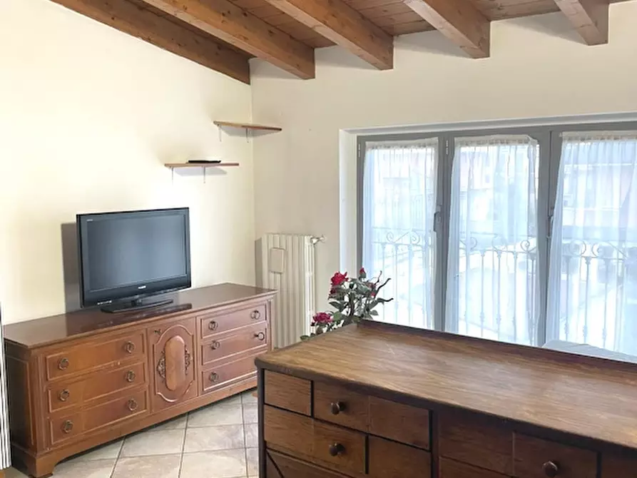 Immagine 9 di Appartamento in affitto  a Seregno