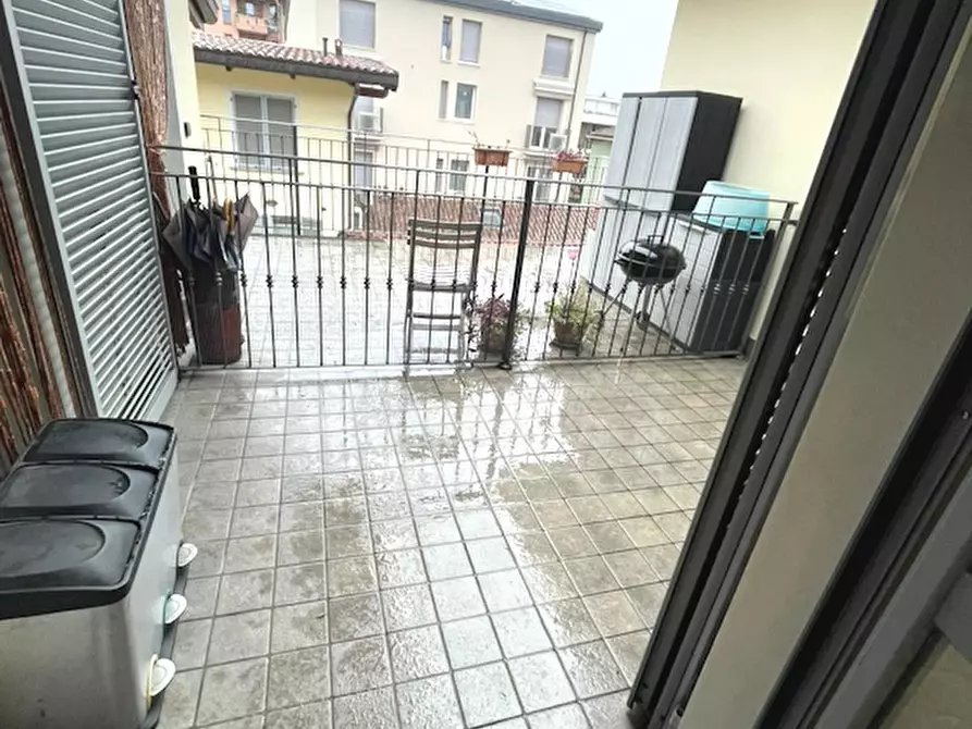 Immagine 13 di Appartamento in affitto  a Seregno