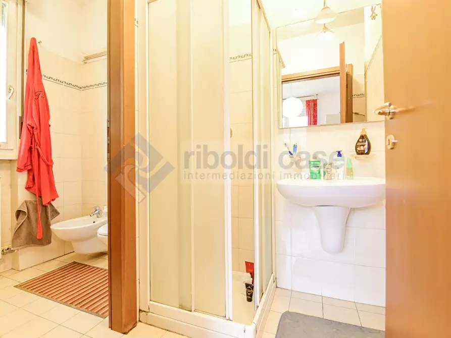 Immagine 14 di Appartamento in affitto  a Seregno