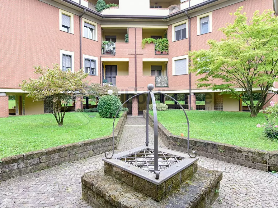 Immagine 21 di Appartamento in affitto  a Seregno