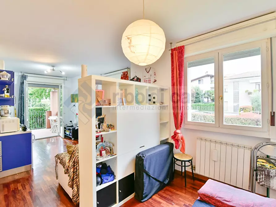 Immagine 9 di Appartamento in affitto  a Seregno